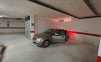 Resale - Parking Space / Garage - Torrevieja - Playa de los Locos